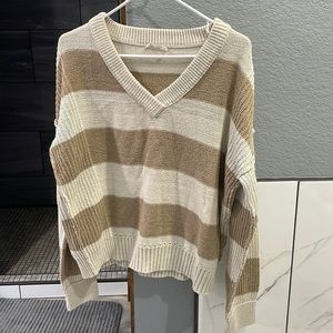 Lightweight sweater